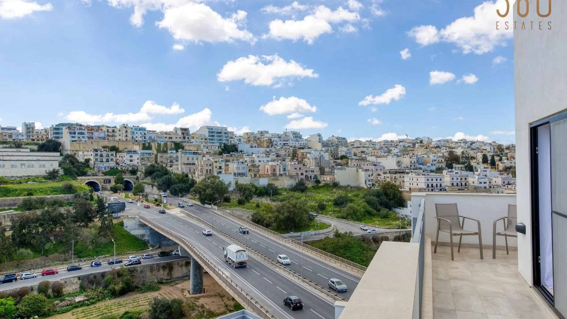 Cosy Penthouse With Terrace & Views In St Julians By 360 Estates Apartment Saint Julian's